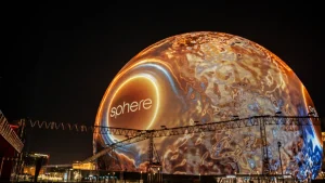SPHR Stock Drops 14%: Oz Downgrade, Retail Still Bullish